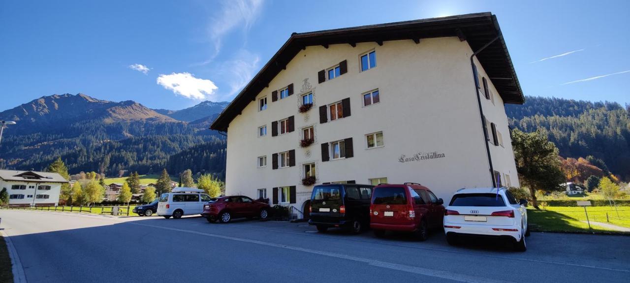 Gemuetliches Appartement Fuer Erholung Und Sport Klosters Bagian luar foto