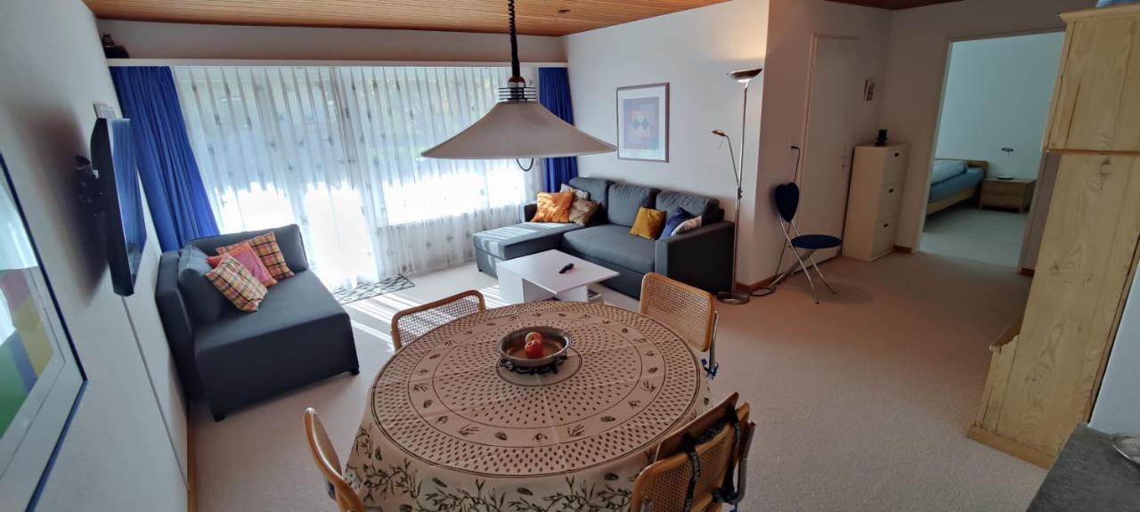 Gemuetliches Appartement Fuer Erholung Und Sport Klosters Bagian luar foto