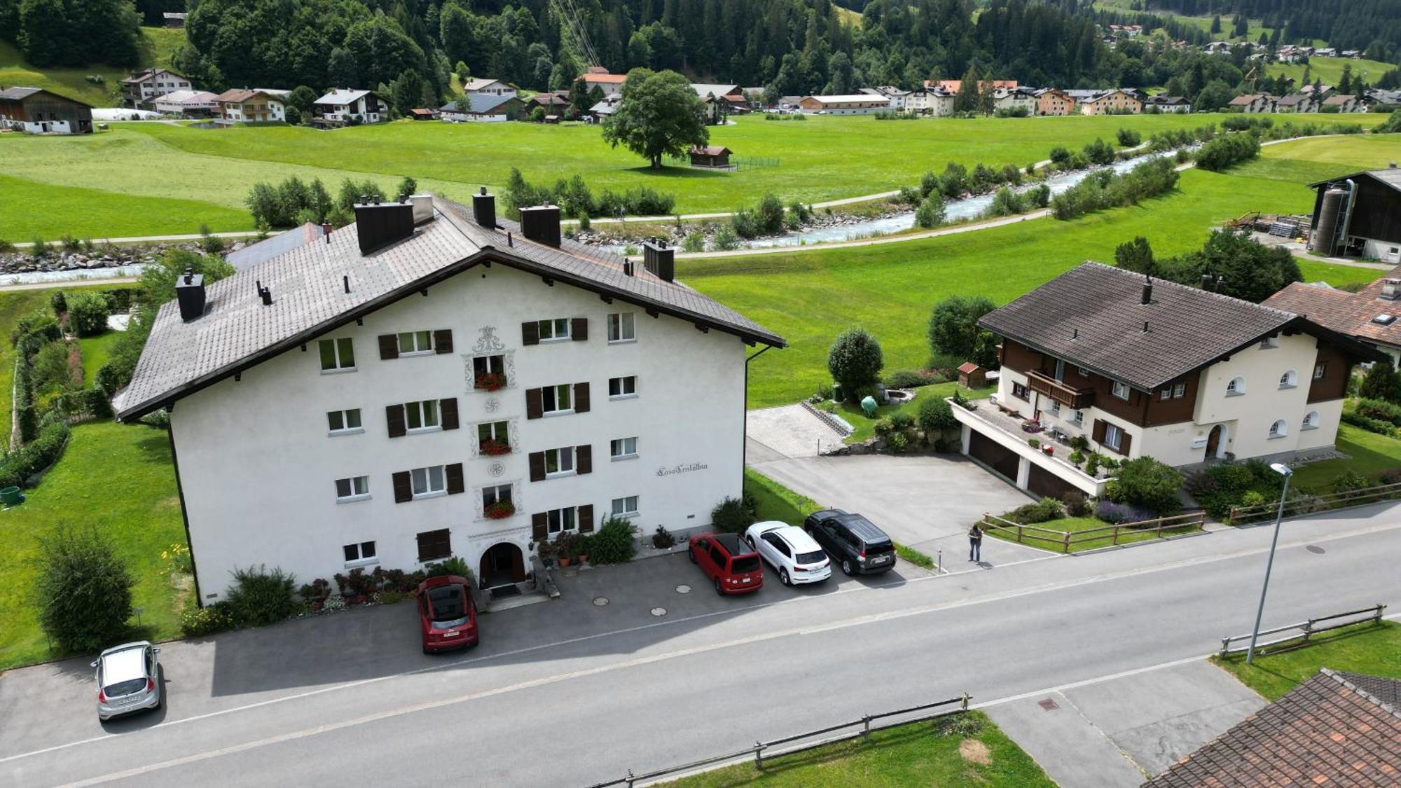 Gemuetliches Appartement Fuer Erholung Und Sport Klosters Bagian luar foto